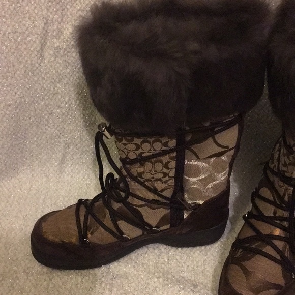 Coach winter boot(Laurilyn patchwork) - Picture 2 of 3